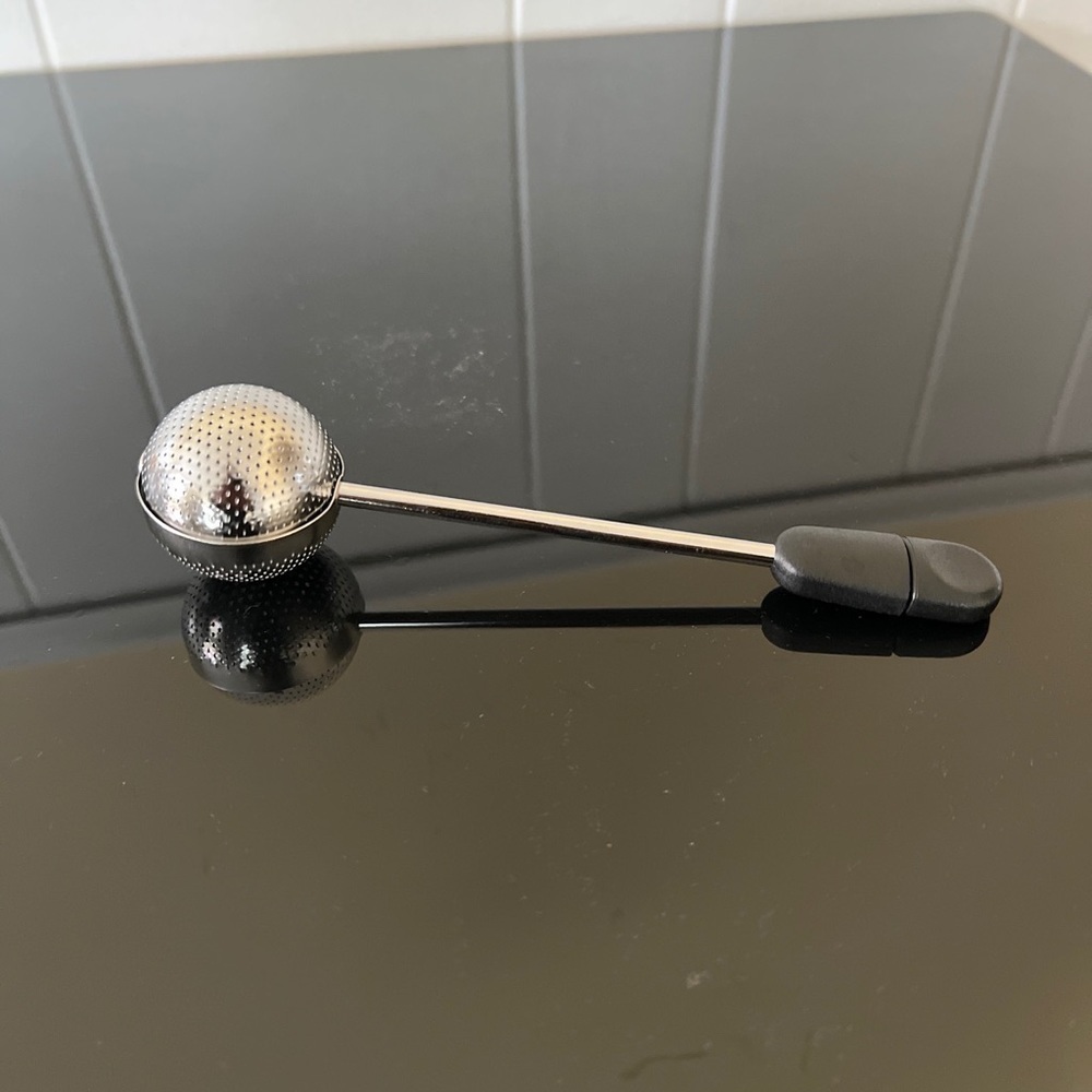 Loose leaf tea infuser
